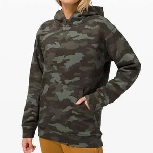 EUC s.4 lululemon athletica Camo Hoodie